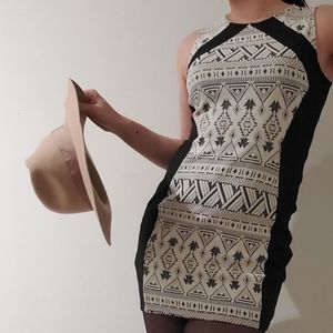 HM | Geometric Bodycon Dress